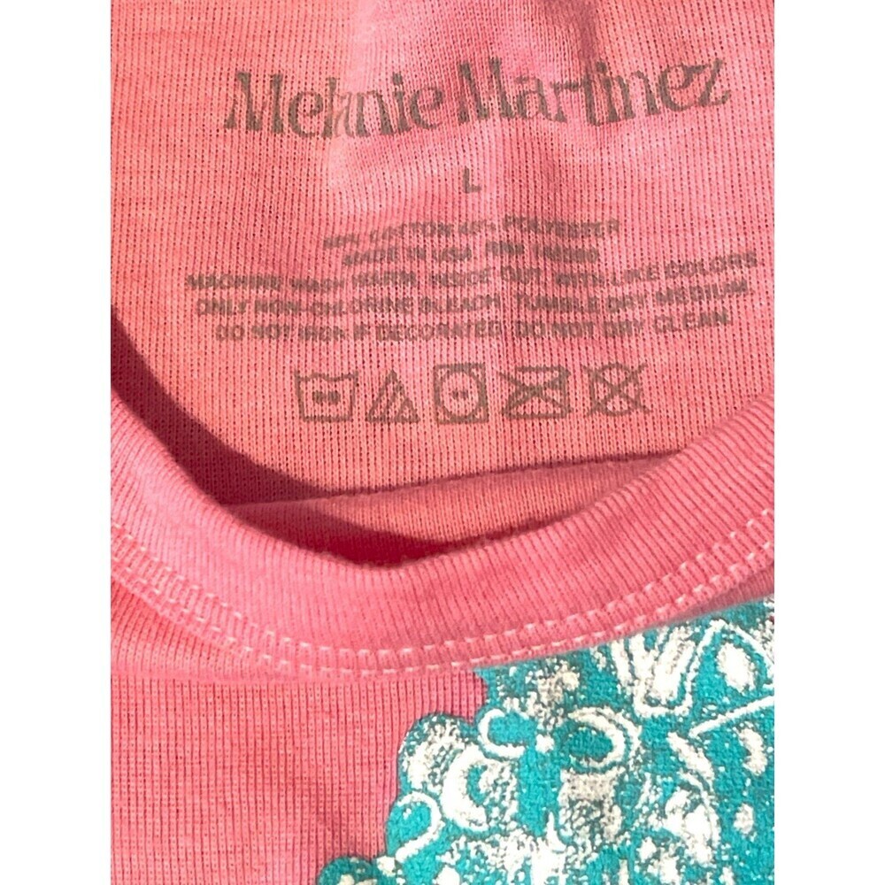 MELANIE MARTINEZ PINK BABY GRAPHIC TEE WOMEN SIZE LARGE - Picture 3 of 5